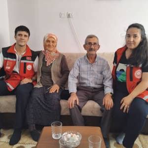 Vatanseverlik ve Fedakarlık: Kahramanlarımızın Yanındayız - fotoğraf 2