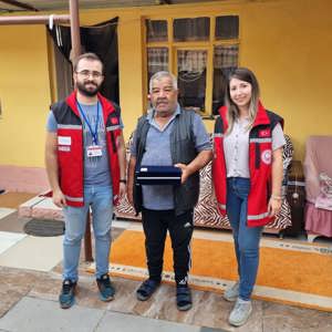 Vatanseverlik ve Fedakarlık: Kahramanlarımızın Yanındayız - fotoğraf 6