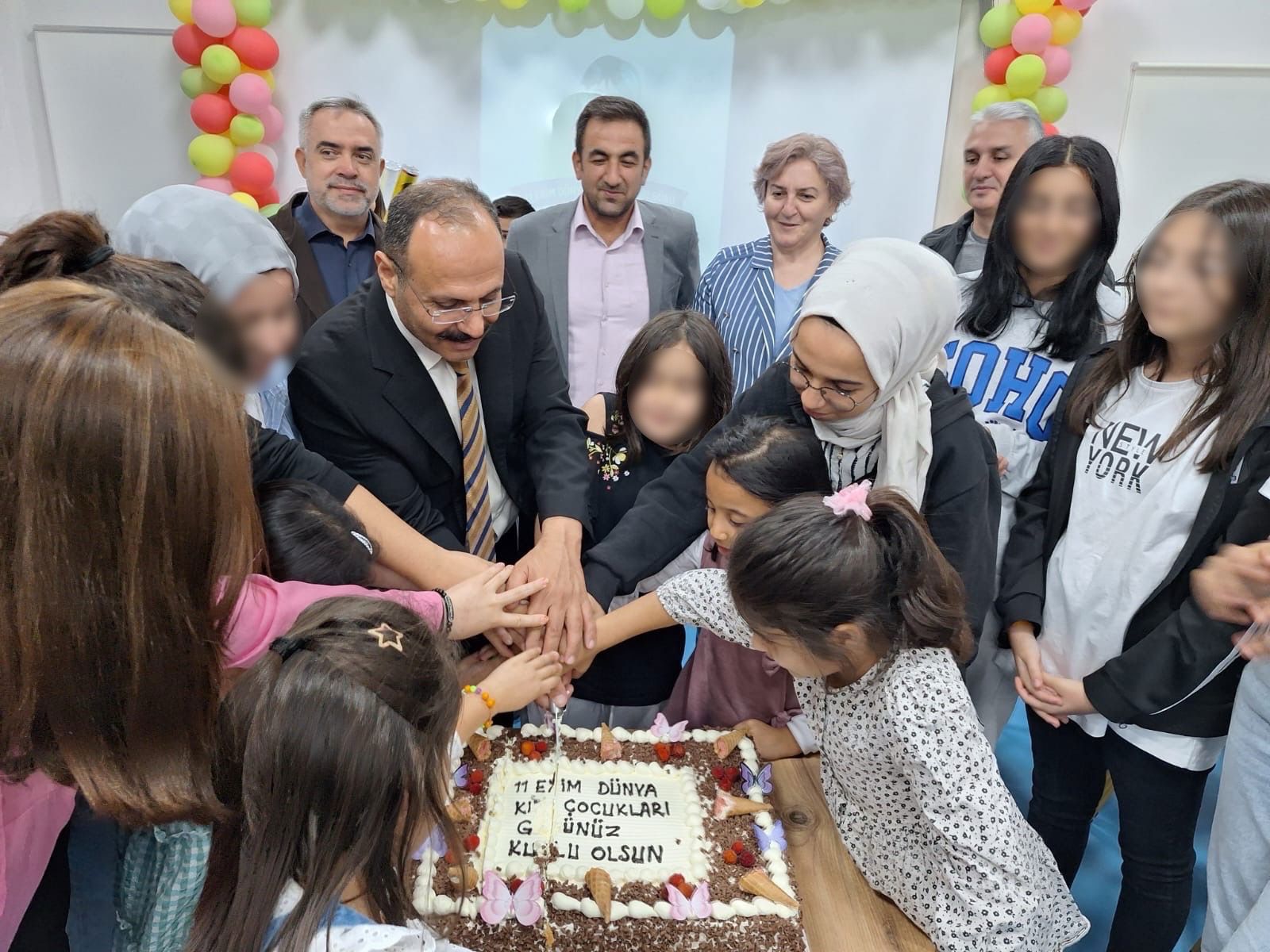 11 EKİM Dünya Kız Çocukları Gününü Bizim Kızlarımızla Birlikte Kutladık ! - fotoğraf 1