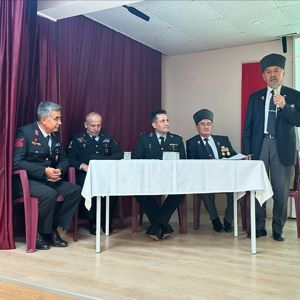 Kahraman Gazilerimiz Öğrencilere Fedakârlık ve Kahramanlık Hikâyelerini Aktardılar - fotoğraf 7