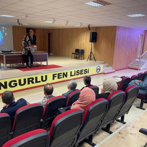 SUNGURLU SHM'DEN VELİLERE MADDE BAĞIMLILIĞI İLE MÜCADELE EĞİTİMİ - fotoğraf 2