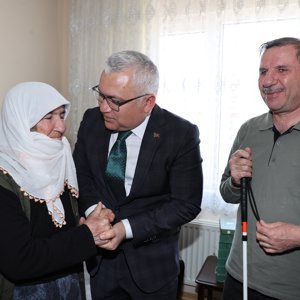 15 Ekim Dünya Beyaz Baston Görme Engelliler Farkındalık Günü'ne Dikkat Çektik - fotoğraf 1