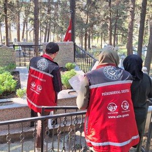 Kahraman Şehitlerimizin Hatıraları, Bizim Onurumuz - fotoğraf 2