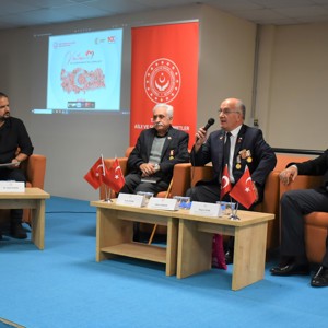 Üniversite Öğrencileri ile Kahraman Gazilerimiz Bir Araya Geldi - fotoğraf 3