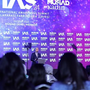 Aile ve Sosyal Hizmetler Bakanımız Göktaş, MÜSİAD Kadın'ın "Uluslararası Farkındalık Zirvesi"nde konuştu - fotoğraf 7