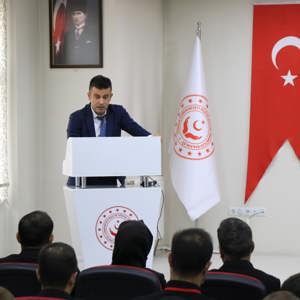 Erzincan’da Yenilikçi Mahalli Hizmet İçi Eğitim Programı Düzenlendi - fotoğraf 2