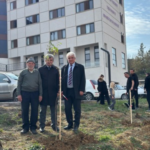 Çocuklarımız, Büyüklerimiz, Kahraman Gazilerimizle Birlikte Fidan Dikme Etkinliklerine Katıldık - fotoğraf 14
