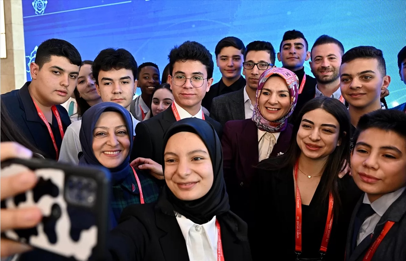 25.Ulusal Çocuk Forumu “Çocuk İçin Katılım ve Savunuculuk” Temasıyla Başladı