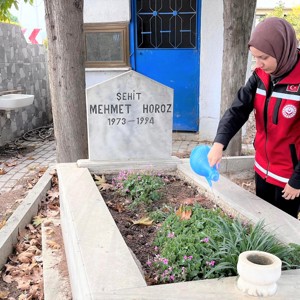 Kahraman Şehitlerimizi Rahmetle Anıyoruz - fotoğraf 3