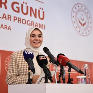Aile ve Sosyal Hizmetler Bakanımız Göktaş, şehit ve gazi yakını öğretmenlerle buluştu - fotoğraf 2