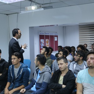 Kredi Yurtlar Kurumunda Kalan Öğrencilere Evlilik Öncesi Eğitimler Veriliyor - fotoğraf 1