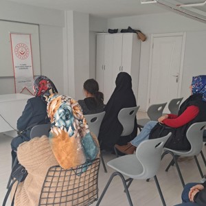 Aile Eğitim Programı Kapsamında Eğitimler Devam Ediyor - fotoğraf 4