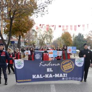 25 KASIM KADINA YÖNELİK ŞİDDETLE MÜCADELE KAPSAMINDA ETKİNLİKLER YAPILDI. - fotoğraf 2