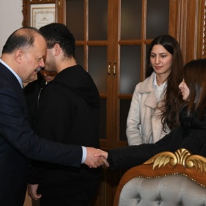 Çocuk Hakları Yürütme Komitesinden Valimiz Sayın Meftun Dallı’ya Ziyaret - fotoğraf 2