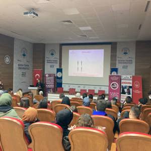 Üniversite Öğrencileri Kadına Yönelik Şiddetle Mücadelede 'Biz Varız' Dedi - fotoğraf 3