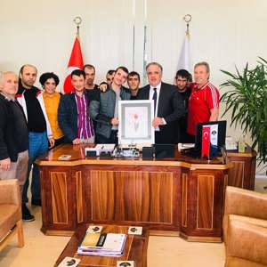 Umut Evinde Kalan Gençlerimiz Termal Belediye Başkanı’nın Misafiri Oldular - fotoğraf 1