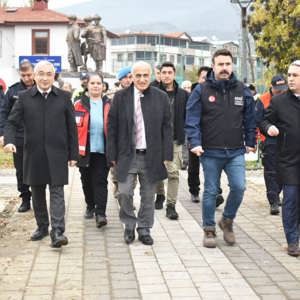 Türkiye Afet Müdahale Planı Çerçevesinde Gemlik'te Deprem Tatbikatı Gerçekleştirildi - fotoğraf 8