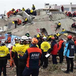 Türkiye Afet Müdahale Planı Çerçevesinde Gemlik'te Deprem Tatbikatı Gerçekleştirildi - fotoğraf 1