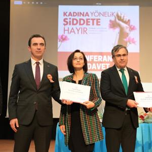 Bitlis Eren Üniversitesi’nde “Kadına Yönelik Şiddete Hayır” Konferansı - fotoğraf 1