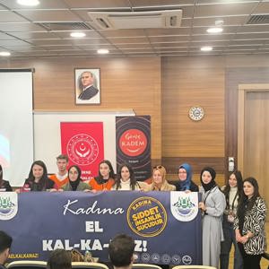 Kadına yönelik şiddet ve erken yaşta evliliğin sakıncaları konularında verilen seminerler devam ediyor. - fotoğraf 4