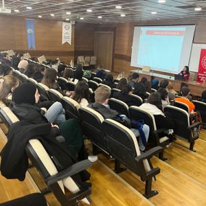 Kadına yönelik şiddet ve erken yaşta evliliğin sakıncaları konularında verilen seminerler devam ediyor. - fotoğraf 6