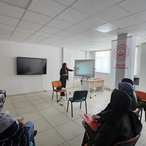 Bingöl’de Yenilikçi Mahalli Hizmet İçi Eğitim Programı Düzenleniyor - fotoğraf 6