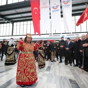 "Turistik Tuz Ekspresi Engelleri Kaldırmak İçin Sefere Çıkıyor Projesi" treni, Ankara'dan uğurlandı - fotoğraf 9