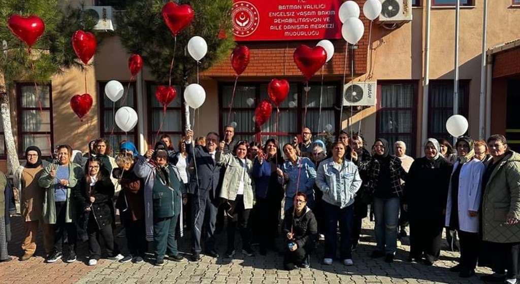 ''3 Aralık Dünya Engelliler Günü''