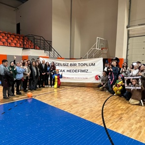 Özel Gereksinimi Olan Çocuklarımız Spor Şenliğinde Bir Araya Geldiler - fotoğraf 6