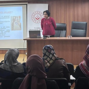 "Aile Eğitim Programı (AEP) Kapsamında Sosyal Hizmet Merkezleri Tarafından Eğitimlere devam ediliyor. - fotoğraf 2
