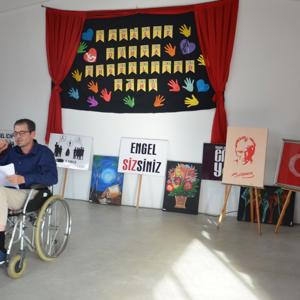 3 Aralık Dünya Engelliler Günü kapsamında etkinlikler gerçekleştirildi. - fotoğraf 12