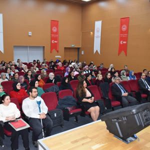 Gelenek ve Modernlik Arasında Ailenin Geleceği - fotoğraf 10