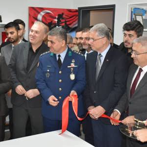 Kahraman Şehidimiz Tunahan Yavuz’un Adı, Kütüphanede Sonsuza Dek Yaşayacak - fotoğraf 1