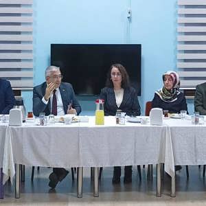 Sırameşeler Çocuk Evleri’nde Kitap Kritiği: Gençler İçin Peygamberimizin Hayatı - fotoğraf 5