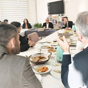 Çocuklarımızla Kahvaltıda Bir Araya Gelerek Gelecek Hedeflerini Konuştuk - fotoğraf 3