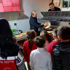  ‘Kendi Pizzamı Kendim Yapıyorum’ Etkinliği Gerçekleştirildi - fotoğraf 2