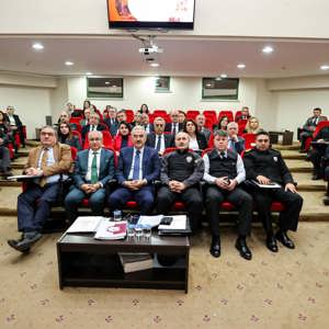 Toplumsal Huzur ve Güvenlik İçin Kadın, Çocuk ve Aile Hizmetlerinin Güçlendirilmesine Yönelik Üç Önemli Toplantı Gerçekleştirildi - fotoğraf 1