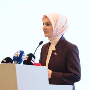 Aile ve Sosyal Hizmetler Bakanımız Göktaş, Ailenin Güçlendirilmesi ve Dinamik Nüfus Yapısı Sempozyumu'nda konuştu - fotoğraf 5
