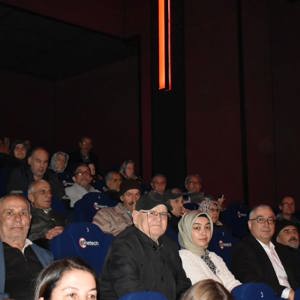 Büyük Ailemizle Akıldan Kalbe Filmini İzledik - fotoğraf 2