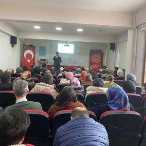 Türkiye Yüzyılı Aile Söyleşileri Kapsamında Program Gerçekleştirildi! - fotoğraf 3