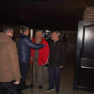 Kurumlarımızdan Hizmet Alan Kardeşlerimiz ve Büyüklerimizle Film İzlemek İçin Bir Araya Geldik - fotoğraf 1
