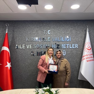 İl Müdürümüz Sayın Çiğdem AÇIKYILDIZ KAZEL, Kahraman Şehitlerimizin kıymetli aileleri ile bir araya geldiler. - fotoğraf 5