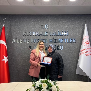 İl Müdürümüz Sayın Çiğdem AÇIKYILDIZ KAZEL, Kahraman Şehitlerimizin kıymetli aileleri ile bir araya geldiler. - fotoğraf 7