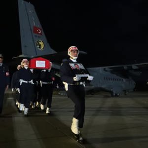 Bilecik Şehit Piyade Uzman Çavuş Abdulhamit BİLGEN’i Son Yolculuğuna Uğurladı - fotoğraf 7