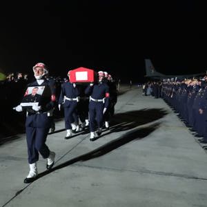 Bilecik Şehit Piyade Uzman Çavuş Abdulhamit BİLGEN’i Son Yolculuğuna Uğurladı - fotoğraf 9
