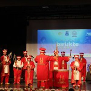 Engelleri Birlikte Aşıyoruz: Tekerlekli Sandalye Dağıtımı ve Performans Gösterisi - fotoğraf 4