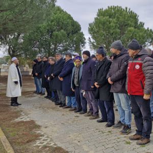 Şehit Polis Memuru Lebib AGAT’ın annesi Sabahat AGAT evfat etti. - fotoğraf 2