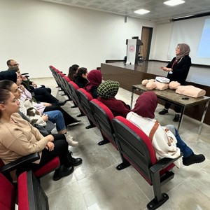 Müdürlüğümüz Personellerine Hizmet İçi Eğitim kapsamında ‘Temel İlk Yardım Eğitimi’ Eğitim Verildi - fotoğraf 3