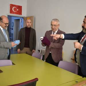  Celal Sönmez Gündüzlü Bakım Rehabilitasyon ve Aile Danışma Merkezimize ziyaret gerçekleştirilmiştir - fotoğraf 3