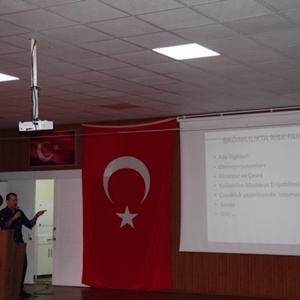 Tarsus SHM Madde Bagimliligi ve Teknoloji Bagimliligi Ile Ilgili Konferans Duzenledi - fotoğraf 7